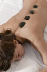 Hot-Stone Massage Trier Warme Hot-Stone Massage zur tiefsten
Entspannung und Muskelauflockerung in Trier.